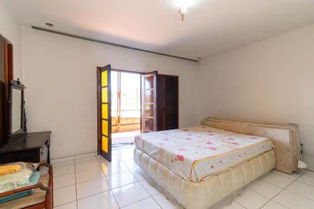 Casa para alugar com 300m², 3 quartos e 7 vagasSuíte