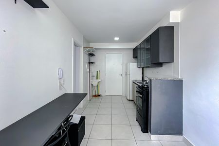 Apartamento à venda com 28m², 1 quarto e sem vaga Apartamento à venda com 28m², 1 quarto e sem vagaSala