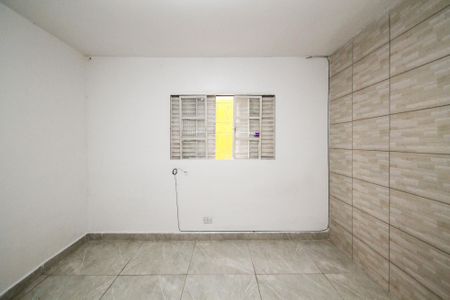 Quarto de casa para alugar com 1 quarto, 34m² em Jardim Araruama, Cotia