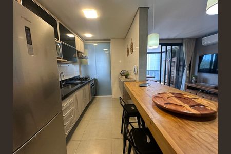 Apartamento para alugar com 85m², 2 quartos e 2 vagas Apartamento para alugar com 85m², 2 quartos e 2 vagasCozinha