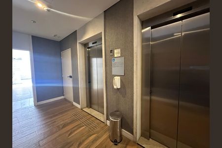 Apartamento para alugar com 85m², 2 quartos e 2 vagas Apartamento para alugar com 85m², 2 quartos e 2 vagasHall de entrada