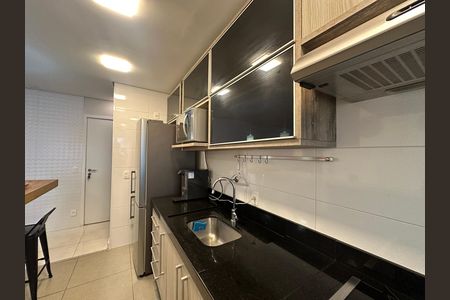Apartamento para alugar com 85m², 2 quartos e 2 vagas Apartamento para alugar com 85m², 2 quartos e 2 vagasCozinha