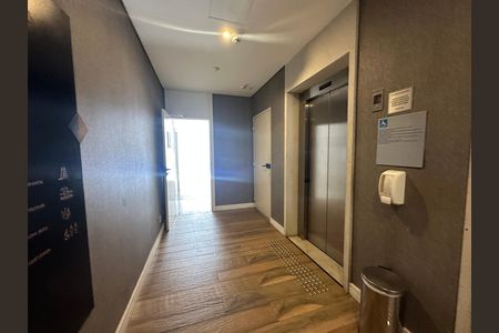Apartamento para alugar com 85m², 2 quartos e 2 vagas Apartamento para alugar com 85m², 2 quartos e 2 vagasHall de entrada