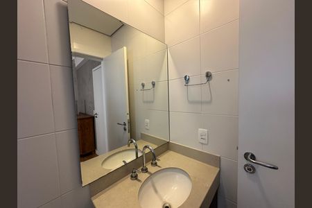Apartamento para alugar com 85m², 2 quartos e 2 vagas Apartamento para alugar com 85m², 2 quartos e 2 vagasBanheiro da Suíte 1