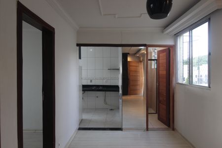 Sala de apartamento para alugar com 3 quartos, 49m² em Paquetá, Belo Horizonte