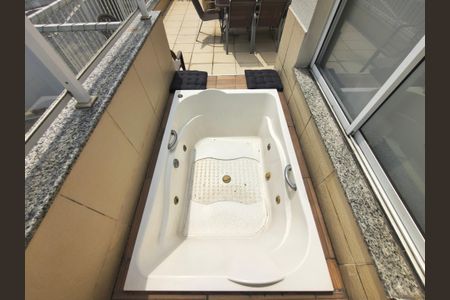 Apartamento para alugar com 116m², 3 quartos e 2 vagas Apartamento para alugar com 116m², 3 quartos e 2 vagasCobertura