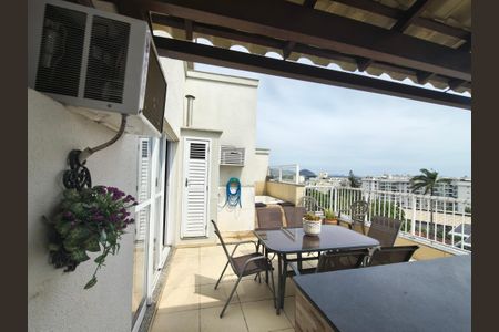 Apartamento para alugar com 116m², 3 quartos e 2 vagas Apartamento para alugar com 116m², 3 quartos e 2 vagasCobertura