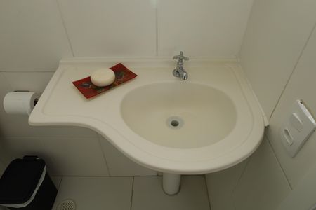 Apartamento para alugar com 36m², 2 quartos e sem vagaBanheiro