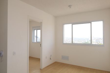 Sala/Cozinha de apartamento para alugar com 2 quartos, 36m² em Conjunto Residencial José Bonifácio, São Paulo