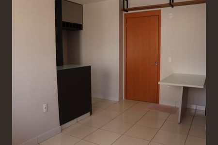 Sala de TV de apartamento para alugar com 2 quartos, 50m² em Setor Faicalville, Goiânia