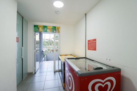Apartamento à venda com 43m², 2 quartos e 1 vaga Apartamento à venda com 43m², 2 quartos e 1 vagaMercadinho