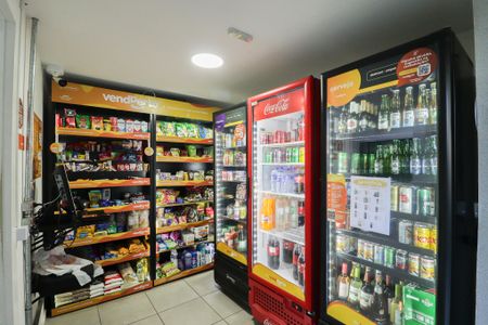 Apartamento à venda com 43m², 2 quartos e 1 vaga Apartamento à venda com 43m², 2 quartos e 1 vagaMercadinho