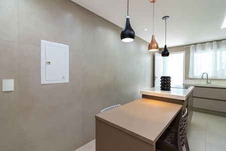 Casa à venda com 226m², 3 quartos e 2 vagasCozinha