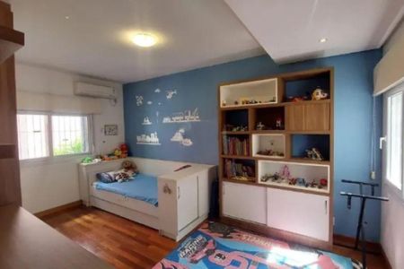 Casa à venda com 3 quartos, 202m² em Petrópolis, Porto Alegre