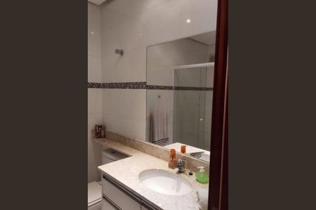 Casa à venda com 3 quartos, 202m² em Petrópolis, Porto Alegre