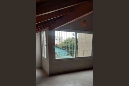 Casa à venda com 3 quartos, 202m² em Petrópolis, Porto Alegre
