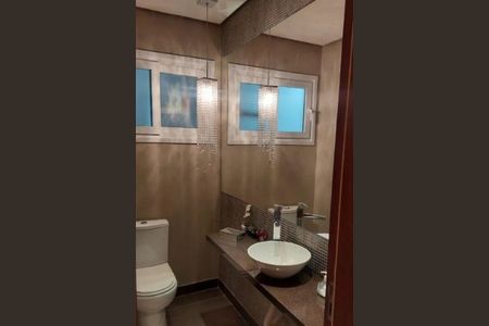 Casa à venda com 3 quartos, 202m² em Petrópolis, Porto Alegre