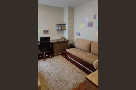 Casa à venda com 3 quartos, 202m² em Petrópolis, Porto Alegre