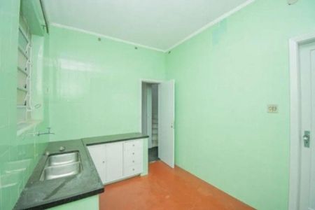 Casa à venda com 3 quartos, 320m² em Petrópolis, Porto Alegre