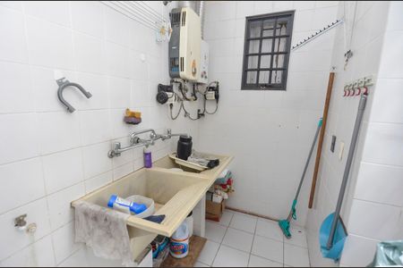 Casa para alugar com 312m², 6 quartos e 4 vagasÁrea de Serviço