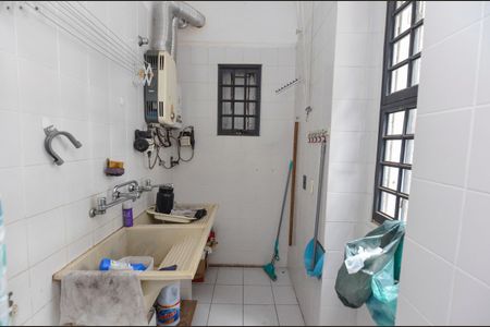 Casa para alugar com 312m², 6 quartos e 4 vagasÁrea de Serviço