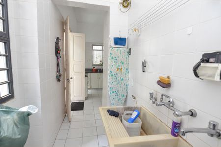 Casa para alugar com 312m², 6 quartos e 4 vagasÁrea de Serviço