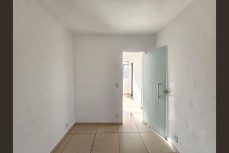 Quarto de apartamento para alugar com 1 quarto, 36m² em Vila Emil, Mesquita