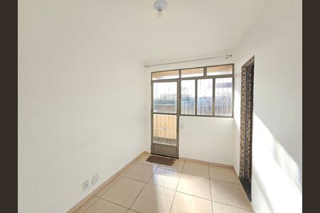 Apartamento para alugar com 1 quarto, 36m² em Vila Emil, Mesquita