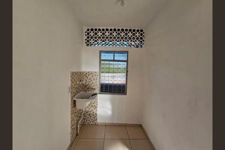 Cozinha de apartamento para alugar com 1 quarto, 36m² em Vila Emil, Mesquita
