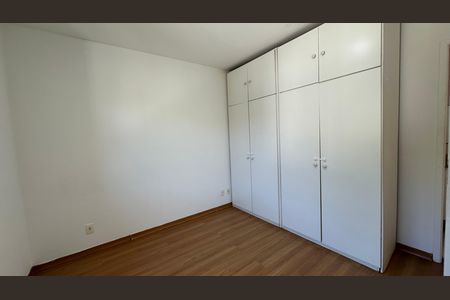Suíte de casa de condomínio para alugar com 3 quartos, 150m² em Recreio dos Bandeirantes, Rio de Janeiro