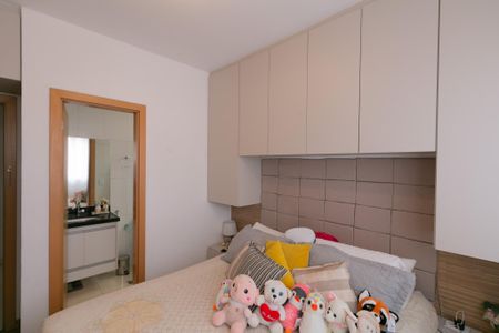 Apartamento à venda com 89m², 2 quartos e 2 vagasSuíte