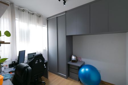 Apartamento à venda com 89m², 2 quartos e 2 vagasQuarto