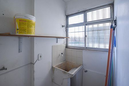 Apartamento para alugar com 70m², 2 quartos e 1 vaga Apartamento para alugar com 70m², 2 quartos e 1 vagaÁrea de Serviço