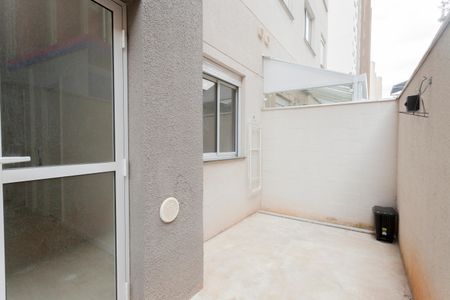 Apartamento para alugar com 37m², 1 quarto e sem vagaÁrea de Serviço/Quintal