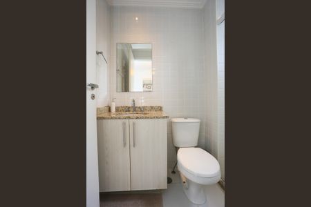 Apartamento à venda com 138m², 3 quartos e 2 vagasBanheiro da Suíte 1