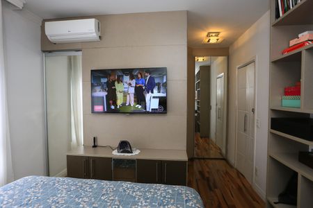 Apartamento à venda com 138m², 3 quartos e 2 vagasSuíte 3