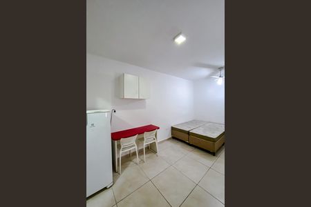 Cozinha de kitnet/studio para alugar com 1 quarto, 20m² em Belenzinho, São Paulo
