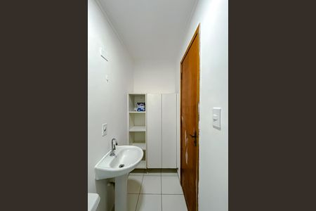 Banheiro de kitnet/studio para alugar com 1 quarto, 20m² em Belenzinho, São Paulo