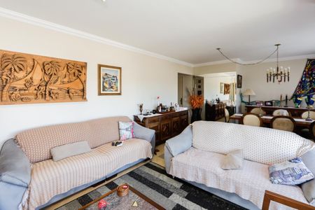 Apartamento à venda com 130m², 3 quartos e 2 vagas Apartamento à venda com 130m², 3 quartos e 2 vagasSala