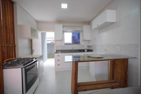 Casa para alugar com 120m², 4 quartos e 2 vagasCozinha