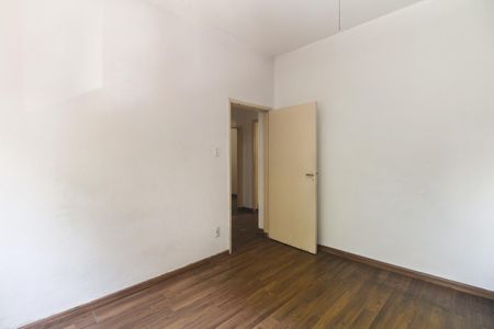 Apartamento à venda com 107m², 3 quartos e 1 vagaQuarto 2