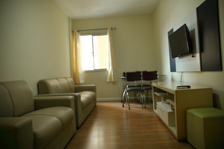 Apartamento para alugar com 65m², 2 quartos e 1 vagaSala