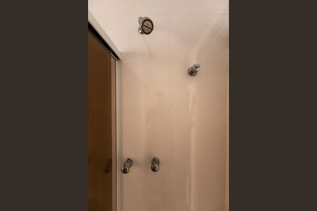 Apartamento à venda com 65m², 2 quartos e 1 vaga Apartamento à venda com 65m², 2 quartos e 1 vagaBanheiro Suíte 2