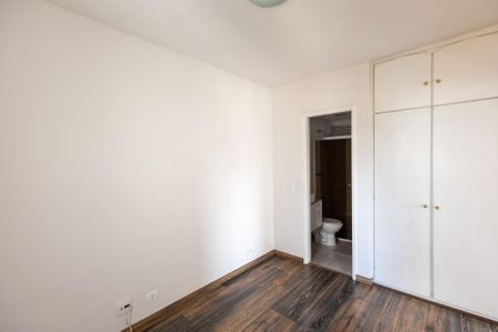 Apartamento à venda com 65m², 2 quartos e 1 vaga Apartamento à venda com 65m², 2 quartos e 1 vagaSuíte 2