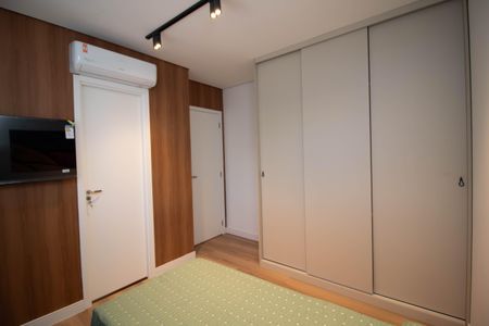 Apartamento à venda com 150m², 4 quartos e 3 vagas Apartamento à venda com 150m², 4 quartos e 3 vagasQuarto 2 - Suíte