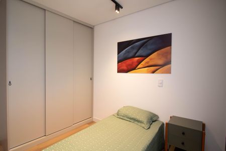 Apartamento à venda com 150m², 4 quartos e 3 vagas Apartamento à venda com 150m², 4 quartos e 3 vagasQuarto 2 - Suíte