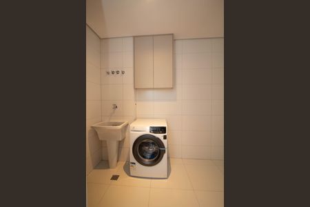 Apartamento à venda com 150m², 4 quartos e 3 vagas Apartamento à venda com 150m², 4 quartos e 3 vagasÁrea de Serviço