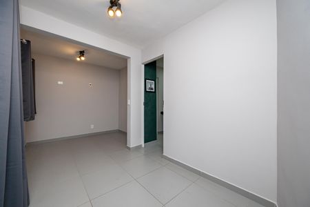 Kitnet de kitnet/studio para alugar com 1 quarto, 33m² em Jardim Oriental, São Paulo