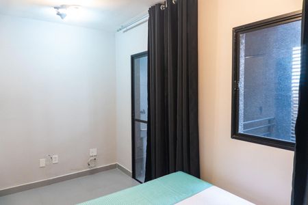 Quarto de kitnet/studio para alugar com 1 quarto, 25m² em Jardim Oriental, São Paulo