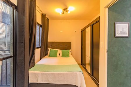 Quarto de kitnet/studio para alugar com 1 quarto, 25m² em Jardim Oriental, São Paulo